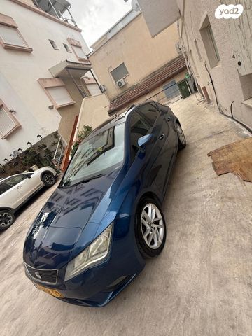 מודעת רכב סיאט לאון