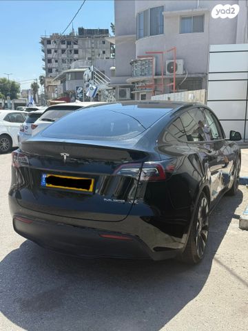 מודעת רכב טסלה מודל Y