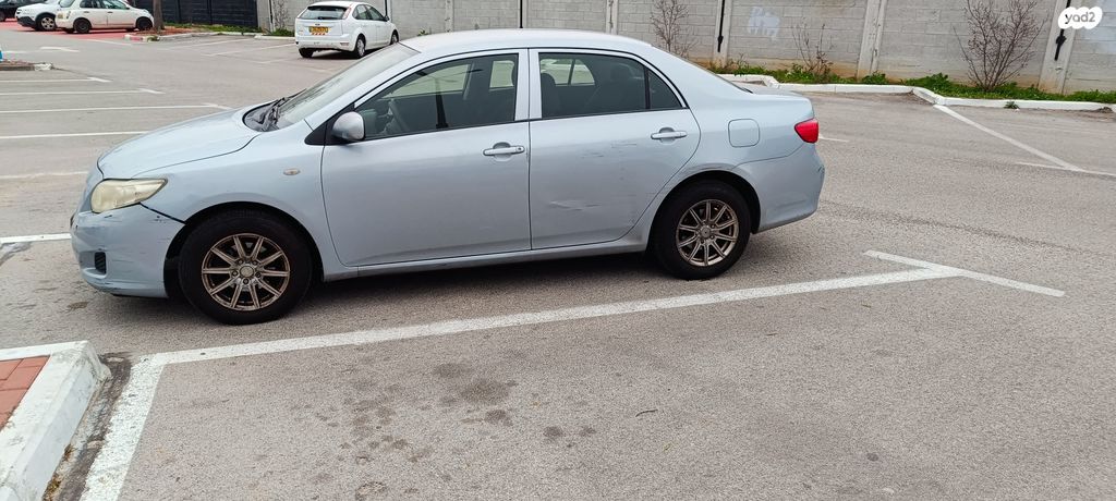 מודעת רכב טויוטה קורולה
