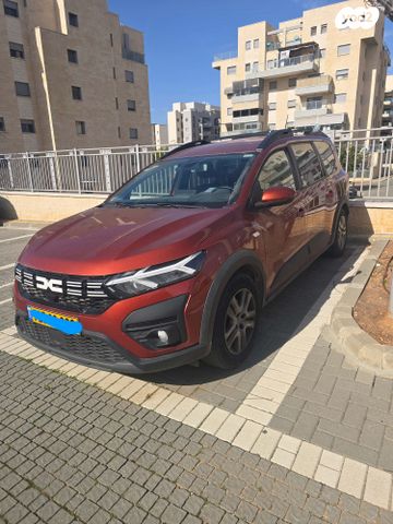 מודעת רכב דאצ'יה ג׳וגר