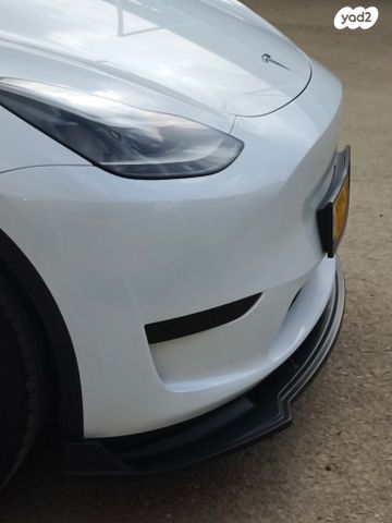 מודעת רכב טסלה מודל Y