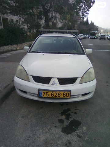 מודעת רכב מיצובישי לנסר