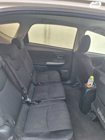 מודעת רכב טויוטה פריוס פלוס