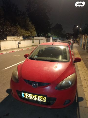 מודעת רכב מאזדה 2