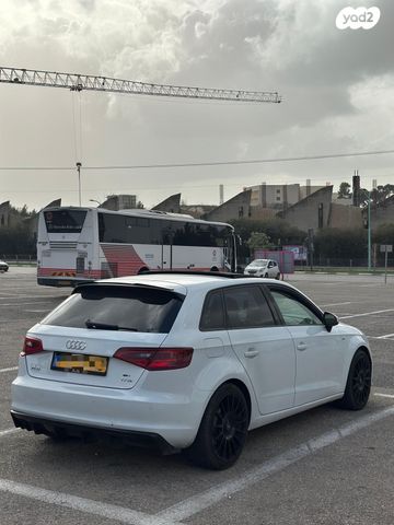 מודעת רכב אאודי A3