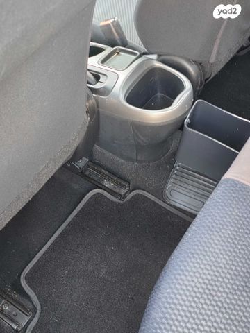 מודעת רכב ניסאן ג'וק