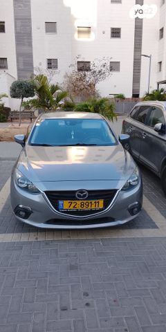 מודעת רכב מאזדה 3