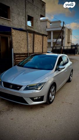 מודעת רכב סיאט לאון
