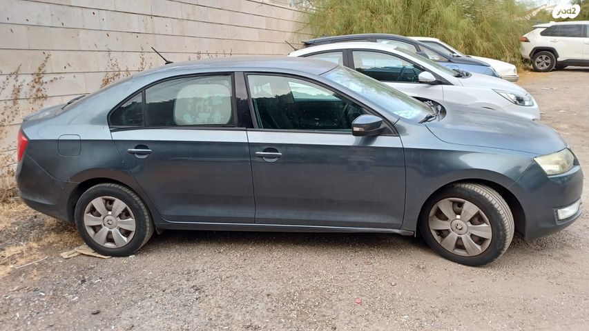 מודעת רכב סקודה ראפיד