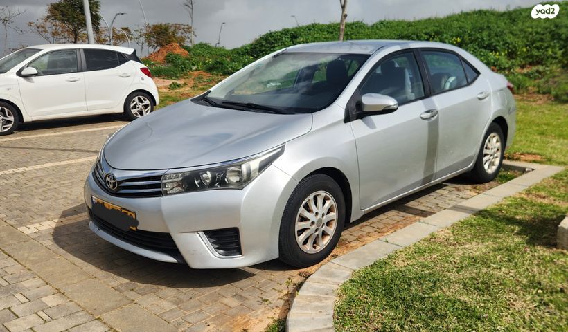 מודעת רכב טויוטה קורולה