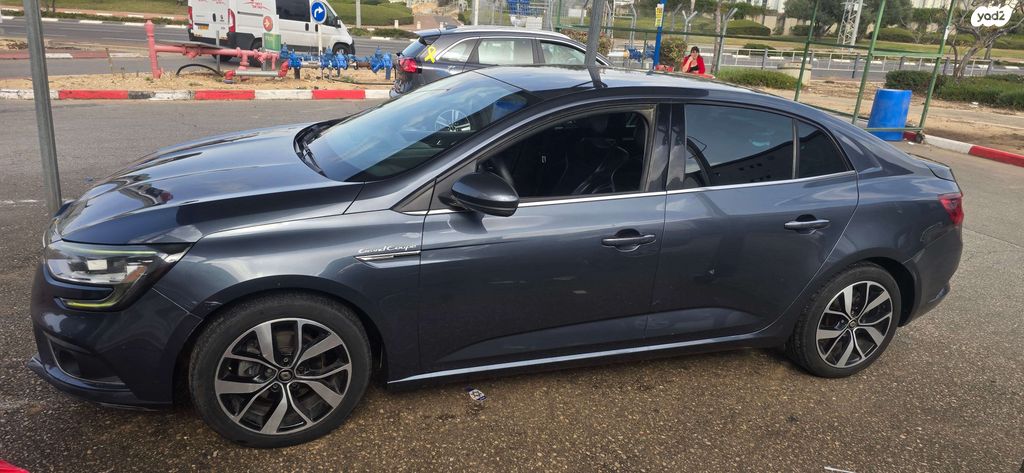 מודעת רכב רנו מגאן