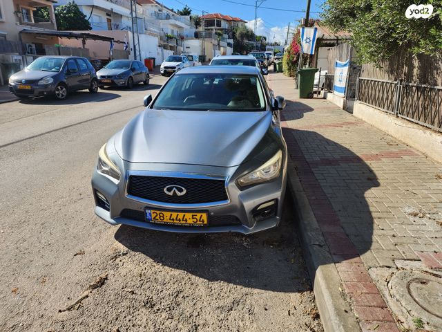 מודעת רכב אינפיניטי Q50