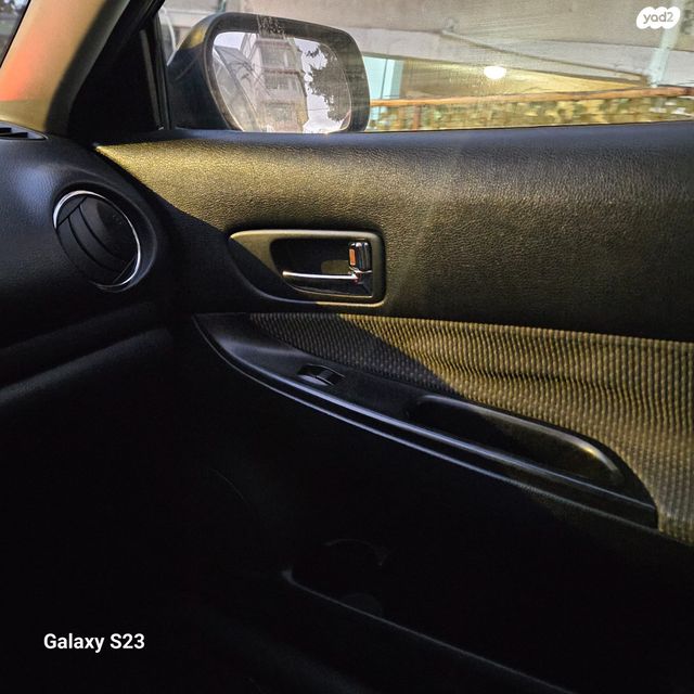 מודעת רכב מאזדה 6