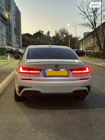 מודעת רכב ב מ וו סדרה 3