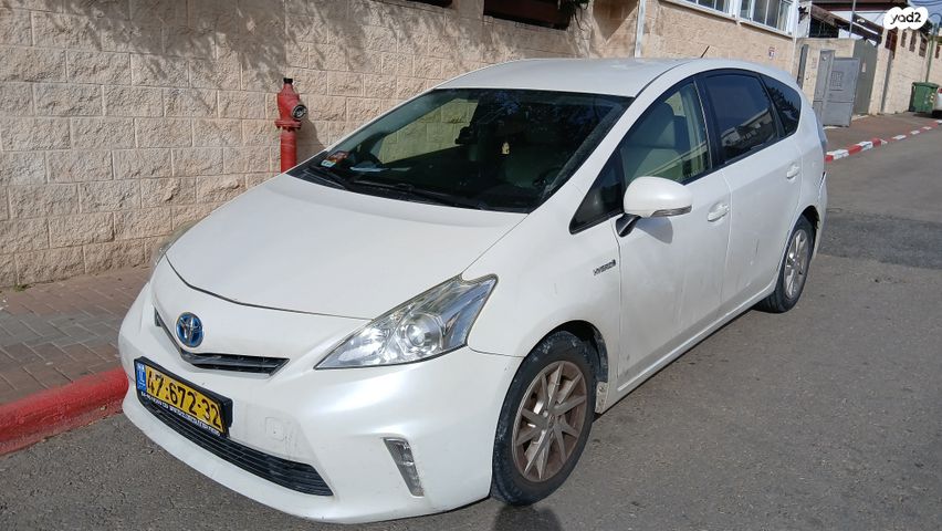 מודעת רכב טויוטה פריוס פלוס
