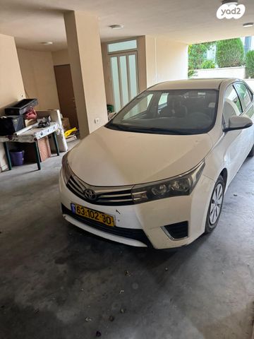 מודעת רכב טויוטה קורולה