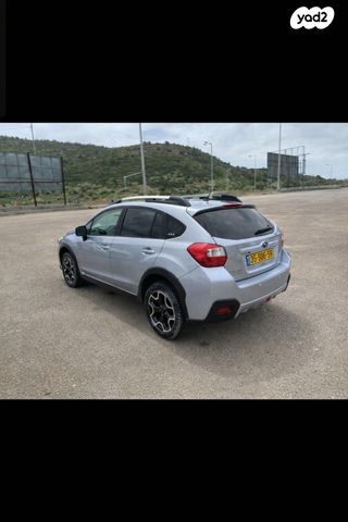 מודעת רכב סובארו XV