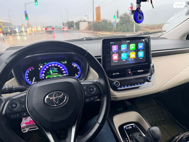 מודעת רכב טויוטה קורולה