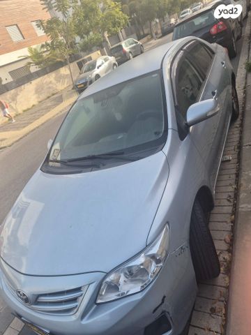 מודעת רכב טויוטה קורולה