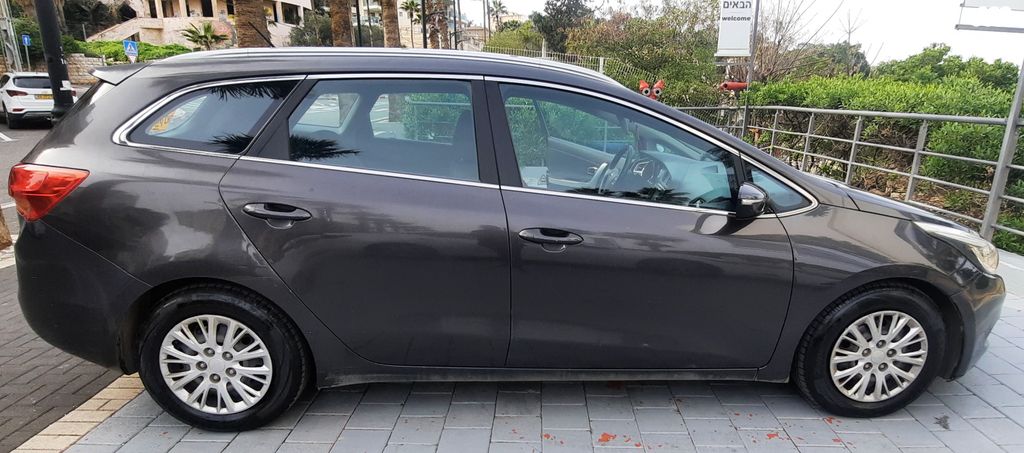 מודעת רכב קיה סיד