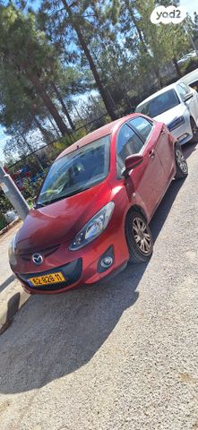 מודעת רכב מאזדה 2