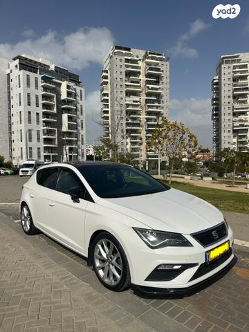 מודעת רכב סיאט לאון