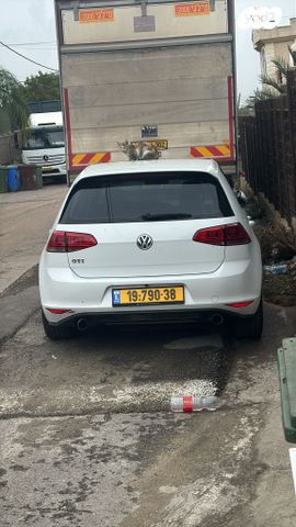 מודעת רכב פולקסווגן גולף