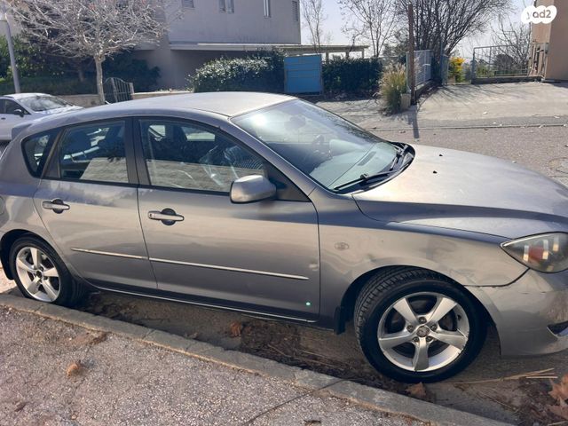 מודעת רכב מאזדה 3