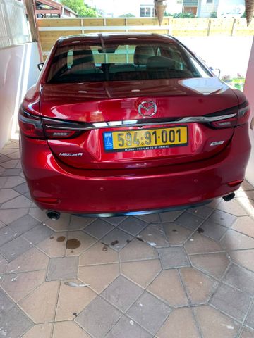 מודעת רכב מאזדה 6