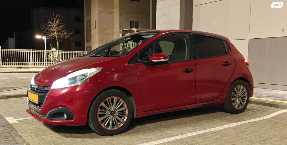 מודעת רכב פיג'ו 208