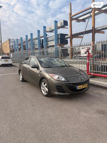 מודעת רכב מאזדה 3