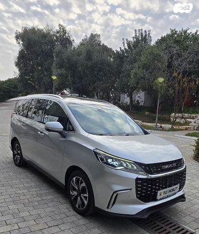 מודעת רכב מקסוס איוניק 5 1