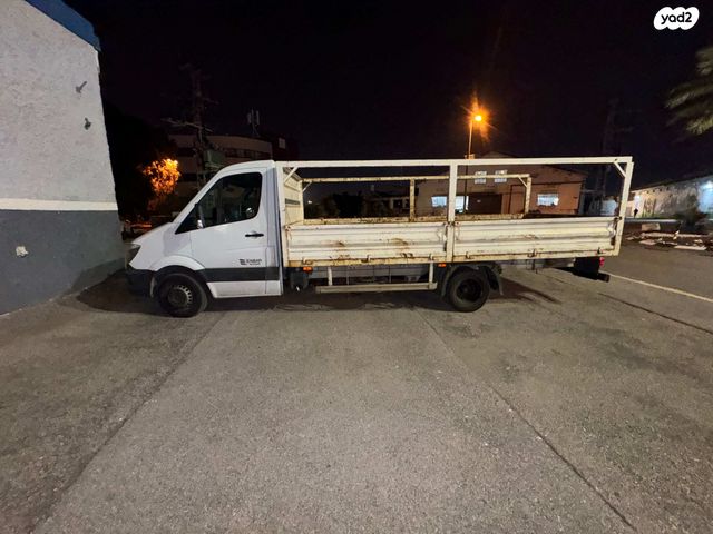 מודעת רכב מרצדס-בנץ ספרינטר