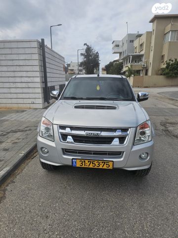 מודעת רכב איסוזו די-מקס