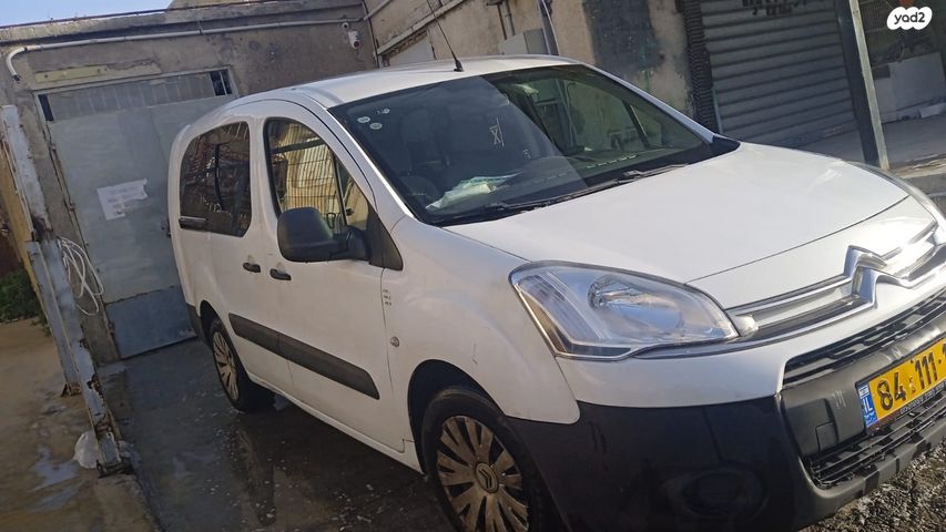 מודעת רכב סיטרואן ברלינגו