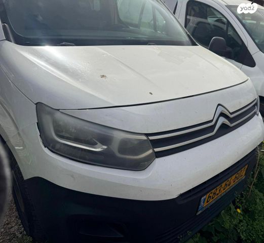 מודעת רכב סיטרואן ברלינגו 