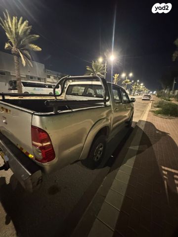 מודעת רכב טויוטה היילקס ויגו