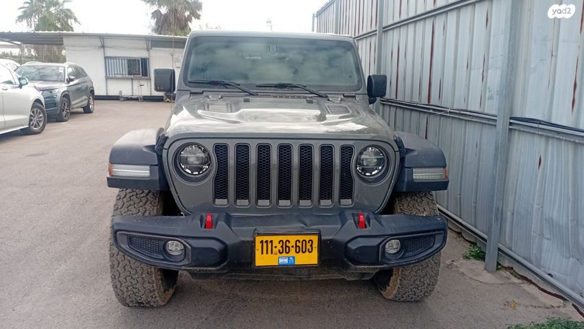 מודעת רכב ג'יפ רנגלר