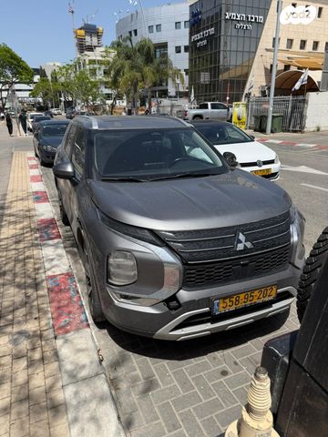 מודעת רכב מיצובישי אאוטלנדר