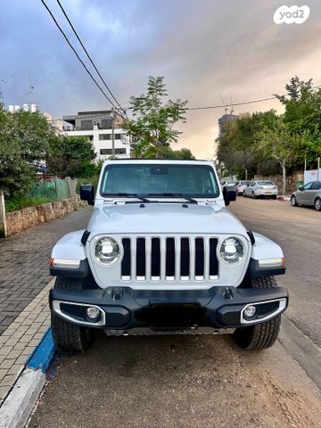 מודעת רכב ג'יפ רנגלר