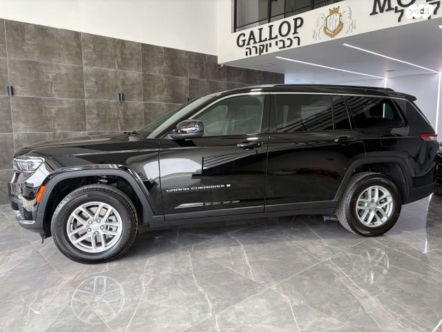 מודעת רכב ג'יפ גרנד צ'ירוקי