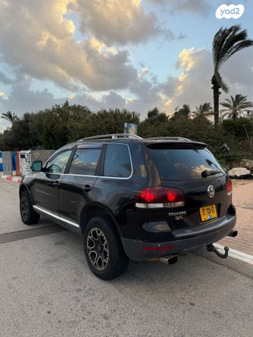 מודעת רכב פולקסווגן טוארג