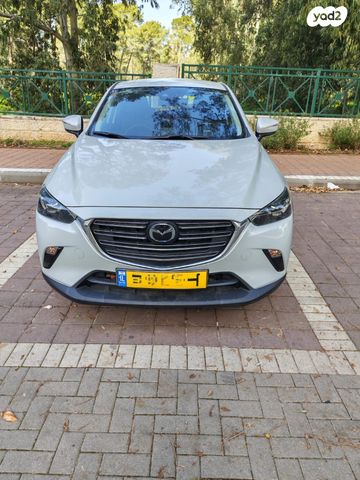 מודעת רכב מאזדה CX-3