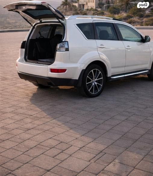 מודעת רכב מיצובישי אאוטלנדר