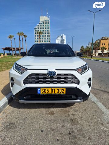 מודעת רכב טויוטה RAV4