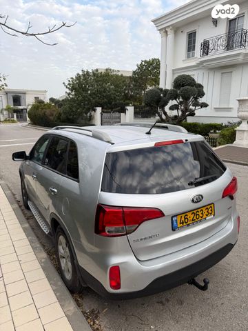מודעת רכב קיה סורנטו