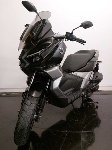 מודעת רכב VOGE SR1