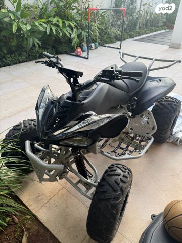 מודעת רכב Textron