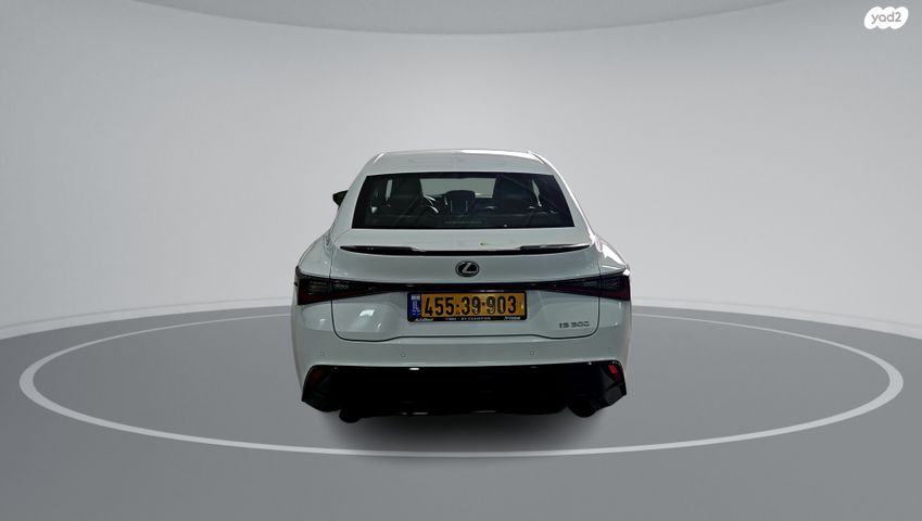 מודעת רכב לקסוס IS