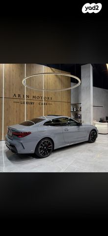 מודעת רכב ב מ וו סדרה 4